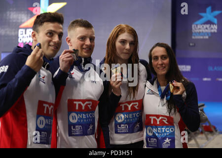 Glasgow, Royaume-Uni. 7 août 2018. James Guy,Adam tourbé,Géorgie Davies et Freya Anderson (Grande-Bretagne) au cours de la natation Championnats d'Europe 2018, Glasgow Tollcross au Centre International de Natation, à Glasgow, Grande-Bretagne, Jour 5, le 6 août 2018 - Photo Laurent Lairys / DPPI Crédit : Laurent Locevaphotos Lairys/agence/Alamy Live News Banque D'Images
