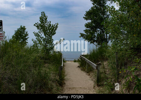 D'Ipperwash Beach dans le sud-ouest de l'Ontario, Canada. Une belle plage le long du lac Huron. Cette plage est libre d'accès et est un endroit magnifique pour les familles, les touristes, et les photographes. Banque D'Images