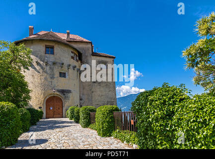 Château de Schenna près de Meran, le Tyrol du Sud Banque D'Images