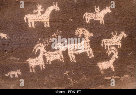 Amérique du Nord ; United States ; Utah ; Arches National Park, Moab, déserts, paysages ; l'art autochtone américain ; Petroglyph ; Banque D'Images