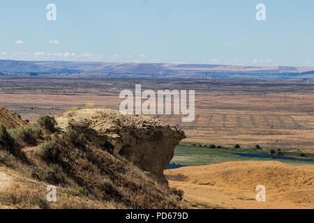 Eastern Washington vaste étendue Palouse desert view avec ciel bleu et nuages Banque D'Images