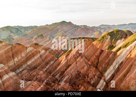 Rock en couches au relief Danxia Zhangye Banque D'Images