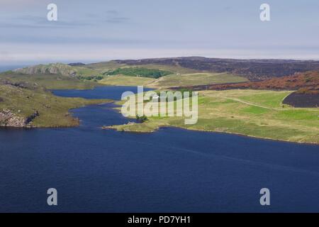 Inversion de nuages sur le Loch, Diabaigas Diabaig Airde supérieure, Alligin, Torridon, Ecosse, Royaume-Uni. L'été 2018. Banque D'Images