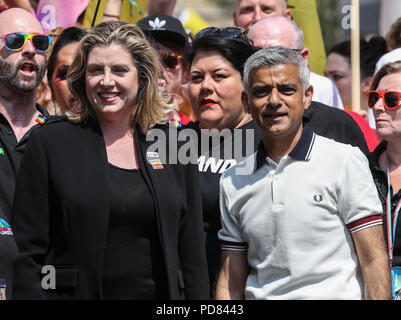 London Pride 2018 comprend : Sadiq Khan, Penny Mordaunt MP Où : London, Royaume-Uni Quand : 07 Juil 2018 Crédit : John Rainford/WENN Banque D'Images