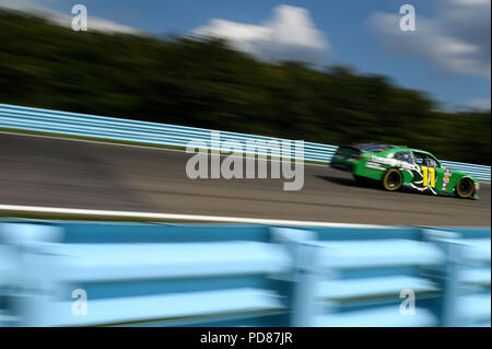 4 août 2018 : EUROSPORT France pilote série NASCAR Ryan Truex (11) au cours de la série NASCAR Zippo 200 EUROSPORT France au Glen le Samedi, Août 4, 2018 à Watkins Glen International, à Watkins Glen, New York. Barnes riche/CSM Banque D'Images