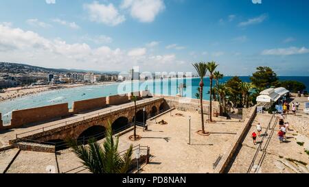 Vue panoramique de l'océan autour Peniscola, Castellon, Espagne Banque D'Images