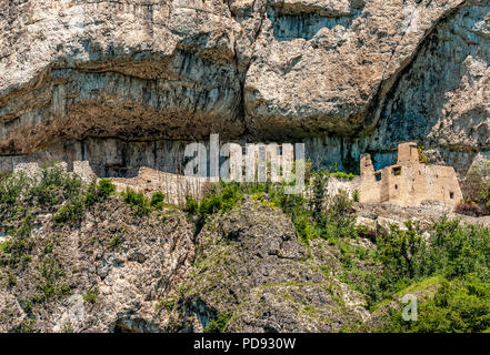 Italie Trentin Château San Gottardo Mezzocorona ci-dessus Banque D'Images