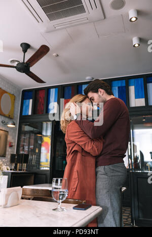 Pensive date de Banque D'Images