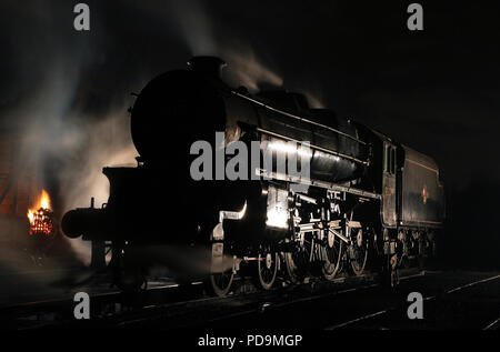 45379 repose sur Buckley Wells hangar à Bury sur l'East Lancs de fer. Banque D'Images