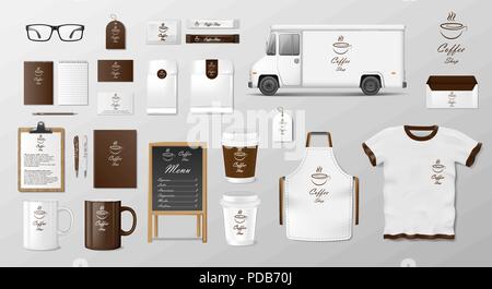 Ensemble de maquettes de coffee shop, café ou restaurant. Emballage alimentaire café pour l'identité d'entreprise design publicitaire. Série réaliste de carton, enveloppe, cup, pack, shirt, menu et van Illustration de Vecteur