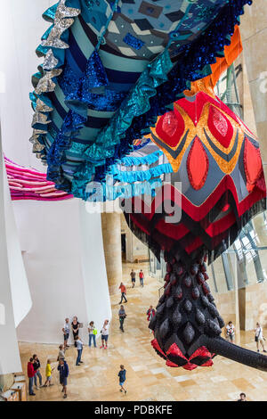 'Valquiria' par Joana Vasconcelos, Guggenheim Museum, Bilbao, Espagne Banque D'Images