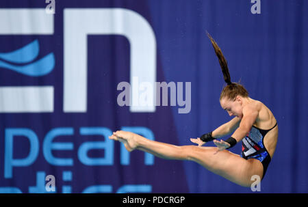 Lois Toulson en Grande-Bretagne lors de la finale de plongée en plate-forme de 10 m pour les femmes au cours du septième jour des Championnats d'Europe 2018 au campus sportif de Scotstoun, à Glasgow. Banque D'Images
