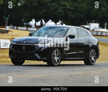 Maserati Levante, Supercar Run, Michelin première vue, Festival of Speed - le Silver Jubilee, Goodwood Festival of Speed 2018, Motorsports, automob Banque D'Images