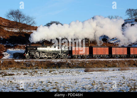 80072 réservoir standard sur les approches Cheddleton Churnet Valley Railway. Banque D'Images