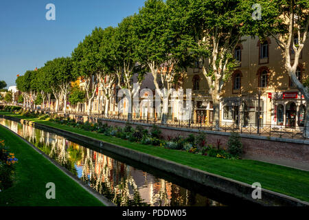 Vue sur le canal de Perpignan, Pyrénées-Orientales, Occitanie, France Banque D'Images