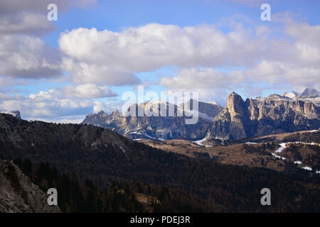 Un bel automne sur les Alpes italiennes Banque D'Images