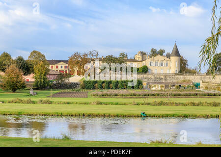 France, Gironde, Médoc, Pauillac, Chateau Lafite Rothschild // France, Gironde (33), Médoc, Pauillac, Château Lafite Rothschild Banque D'Images