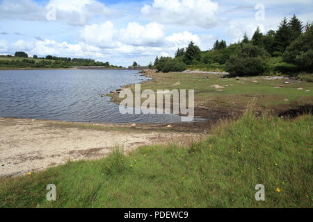 Réservoir de Fernworthy montre des signes de sécheresse, Dartmoor National Park, Devon, England, UK Banque D'Images