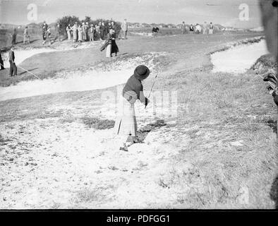 158 37171 SLNSW Womens golf Banque D'Images