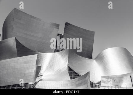 LOS ANGELES, Californie, USA - 13 juin 2017 : Walt Disney Concert Hall dans le centre-ville de Los Angeles, conçu par Frank Gehry, des Los Angeles Philha Banque D'Images