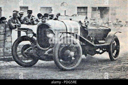 193 La Chenard et Walcker numéro 10 de Bachmann et Dauvergne, deuxième des 24 Heures du Mans 1923 Banque D'Images