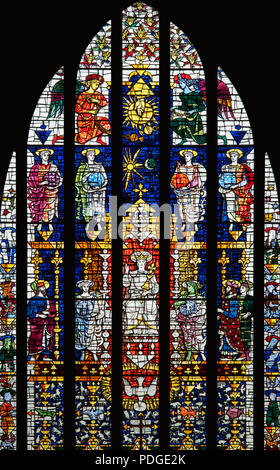 Le Benedicite, 1958 Fenêtre conçu par H.J. Stammers, St Marys Parish Church, Scarborough, Royaume-Uni Banque D'Images