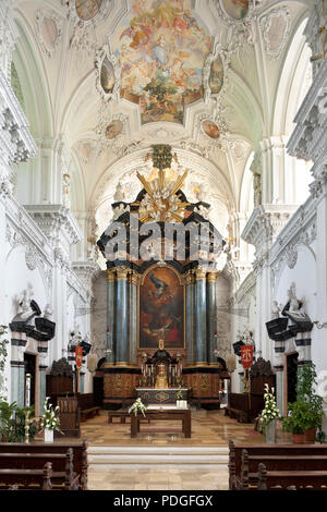 Ellwangen, Schönenbergkirche, Wallfahrtskirche de 'Zu Unserer Lieben Frau' von 1729. Hochaltar Banque D'Images