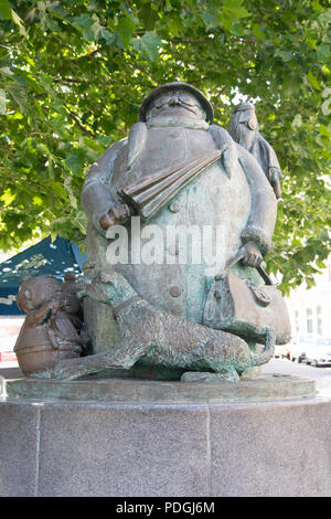 La Statue de Giles, Giles Circus, Queen Street, Ipswich, Suffolk, Angleterre, Royaume-Uni Banque D'Images