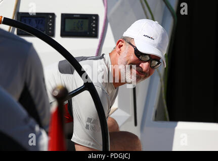 Espagne Le roi Felipe se prépare à bord de yacht Aifos avant de prendre part à la régate de la coupe du roi à Palma de Mallorca Banque D'Images