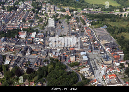 Vue aérienne du centre-ville de Bishop Auckland, County Durham Banque D'Images