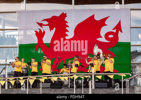 La baie de Cardiff, Pays de Galles. 9 Août, 2018. Geraint Thomas est bienvenue accueil à Cardiff à l'Eisteddfod National après avoir remporté le Tour 2018 de Frane. Lewis Mitchell/Alamy Live News. Banque D'Images