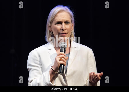 Brooklyn, NY, USA. 9 Août, 2018. Le sénateur américain KIRSTEN GILLIBRAND (D-NY) à une assemblée publique au Pratt Institute de Brooklyn, New York le 9 août 2018 Crédit : Michael Brochstein/ZUMA/Alamy Fil Live News Banque D'Images