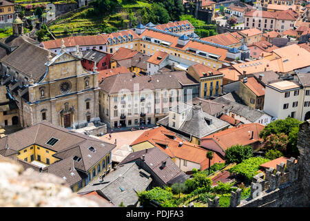 Vue aérienne de Lugano, Tessin, Alpes Suisses, Suisse de Castelgrande Banque D'Images