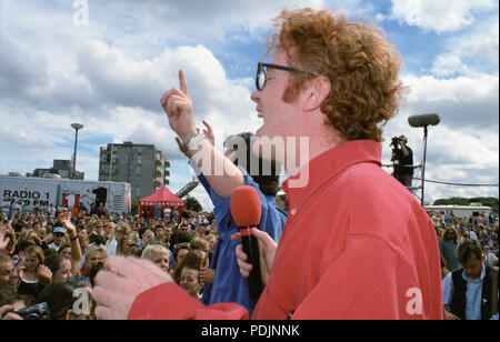 Chris Evans présente radio 1 un Roadshow de Weston-super-Mare 22 Août 1996 Banque D'Images