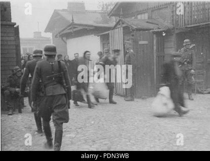 Rapport Stroop 2/4 Record Group 038 United States L'avocat de la poursuite de la criminalité de l'axe ; United States Expositions, HMS 1933-46 Asset Id : HF1-88454435 redécouverte Numéro : 06315 347 Rapport Stroop - insurrection du Ghetto de Varsovie - NARA04 Banque D'Images