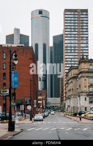Les gratte-ciel modernes au centre-ville de Detroit, Michigan Banque D'Images