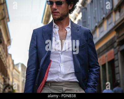 Milan, Italie. 19 juillet, 2018. MILAN- 19 juillet 2018 sur la rue Federico Beltrami à Milan : Crédit Mauro del Signore/Pacific Press/Alamy Live News Banque D'Images