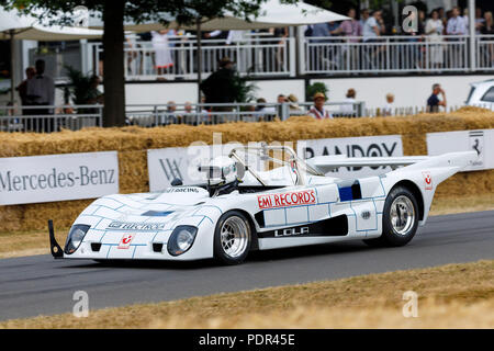 1979 Lola-Cosworth T297 racer endurance, dans le mur livrée, entraîné par Holly Mason-Franchitti au Goodwood Festival of Speed 2018, Sussex, UK. Banque D'Images