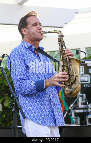 20e Congrès annuel Eric Marienthal et amis de grands espoirs Concert-bénéfice mettant en vedette Johnny Mathis avec : Eric Marienthal Où : Los Angeles, California, United States Quand : 08 mai 2018 Credit : Sheri/WENN.com Determan Banque D'Images