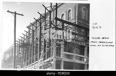 121 Archives de l'État du Queensland 6424 Construction d'extensions à la bibliothèque de l'État du Queensland sur William St Brisbane 1959 Banque D'Images