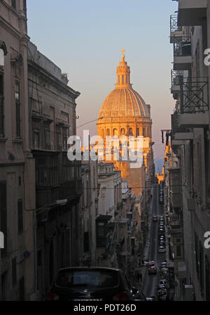 Coucher du soleil à La Valette, Malte Banque D'Images