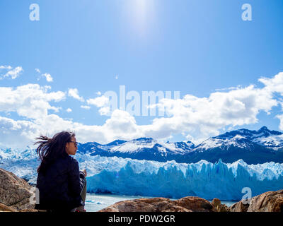 Les tons de bleus dans le Parc National Los Glaciares en Argentine Banque D'Images