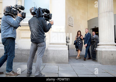 Angleterre cricketer Ben Stokes quitte Bristol Crown Court après avoir été accusé d'échauffourée. Banque D'Images