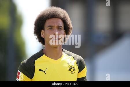 Dortmund, Allemagne. 10 août, 2018. firo : 10.08.2018, football, 1.Bundesliga, la saison 2018/2019, BVB, Borussia Dortmund, photoshoot, portraits, Axel WITSEL, la moitié des nouveaux arrivants figure | Conditions de crédit dans le monde entier : dpa/Alamy Live News Banque D'Images