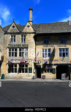 Le Kings Arms Coaching Inn, Stow on the Wold, Gloucestershire, Cotswolds, en Angleterre Banque D'Images