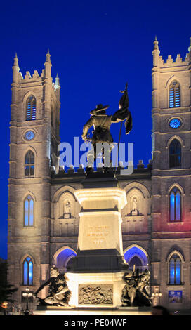 Canada, Montréal, Place d'armes, la Basilique Notre-Dame, la statue de Maisonneuve, Banque D'Images