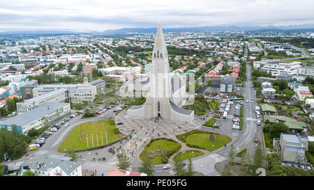 L'église Hallgrimskirkja, Reykjavik, Islande Banque D'Images