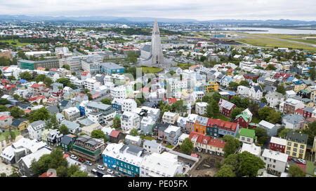 L'église Hallgrimskirkja, Reykjavik, Islande Banque D'Images