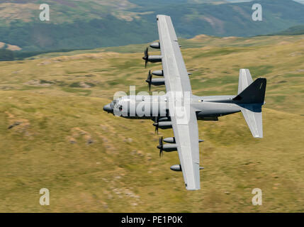 USAF MC-130J Commando II dans la boucle de Mach (MCL7) Banque D'Images