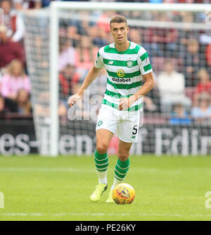 Parc de Murrayfield, Edinburgh, UK. Août 11, 2018. Football Premiership Ladbrokes, le Cœur du Midlothian contre Celtic, Jozo Simunovic de crédit Celtique : Action Plus Sport/Alamy Live News Banque D'Images